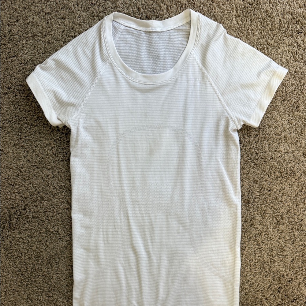 Lululemon Swiftly Tech